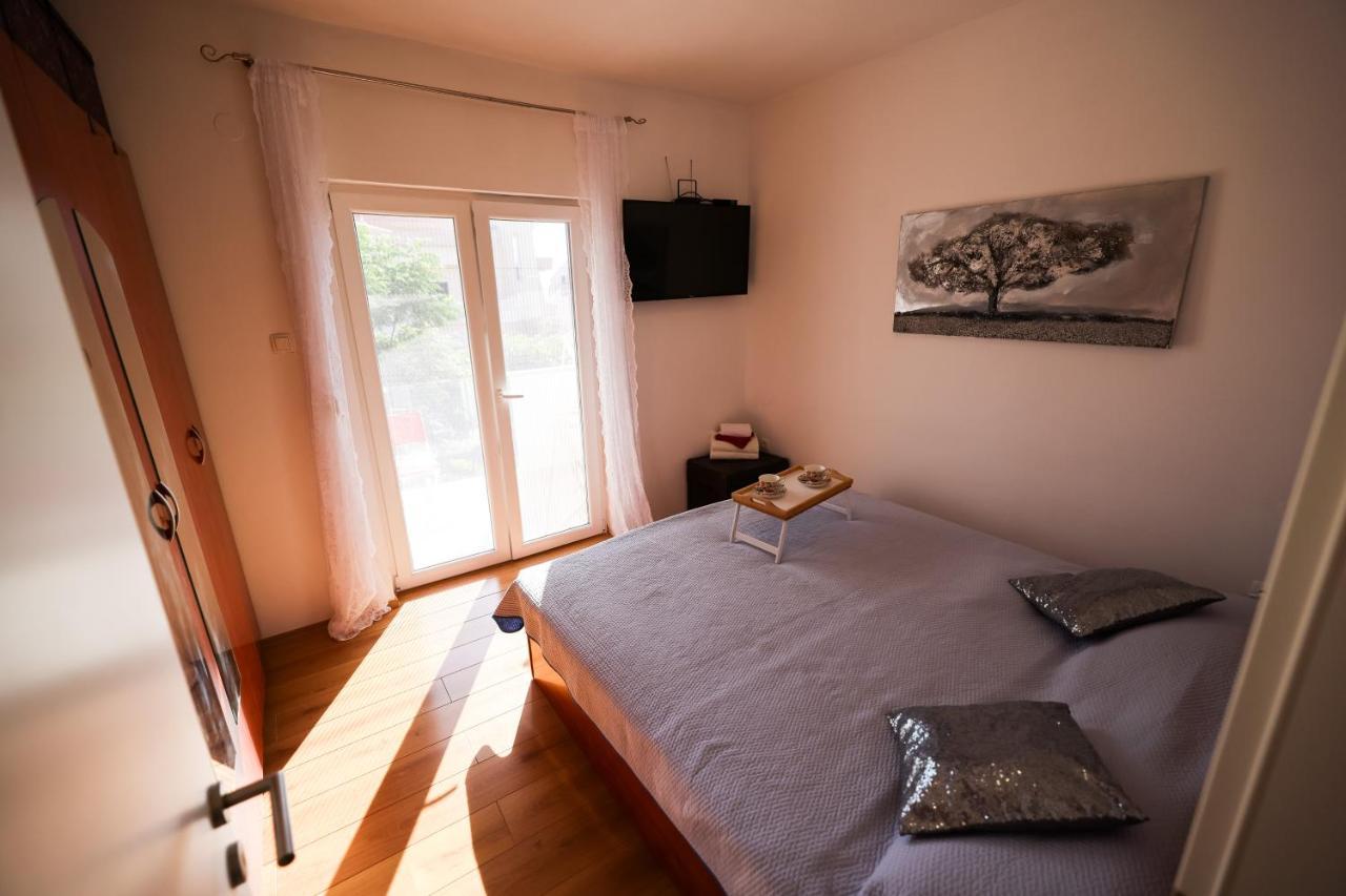 Apartman Heder Zadar Bagian luar foto