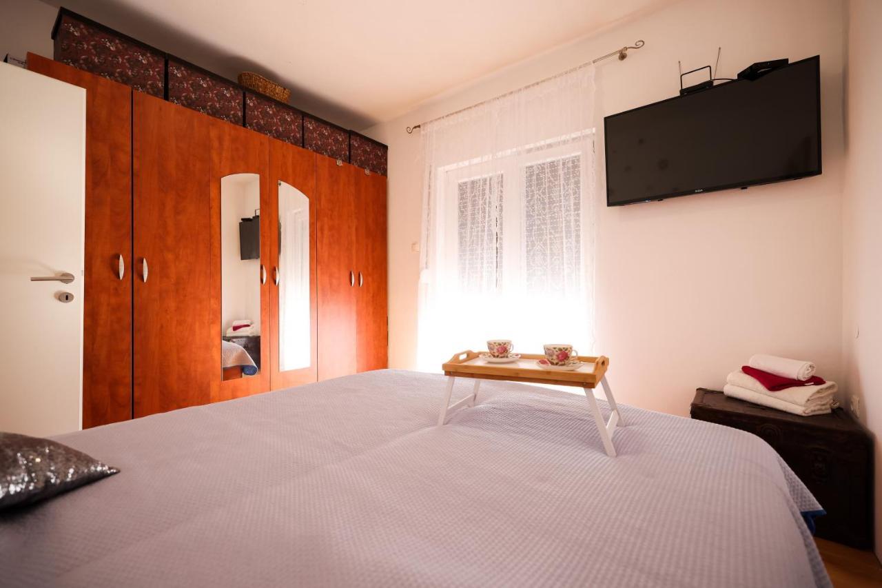 Apartman Heder Zadar Bagian luar foto