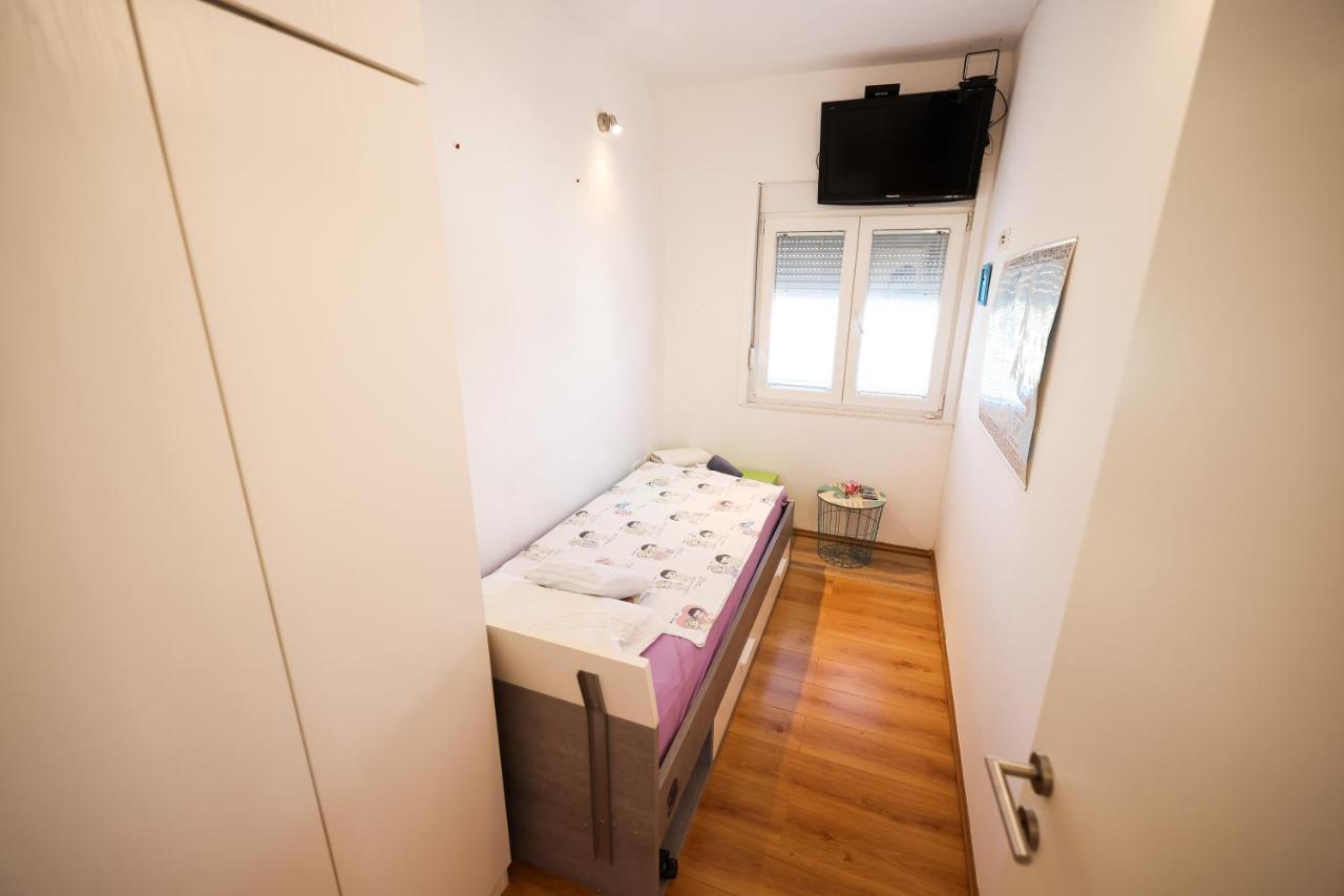 Apartman Heder Zadar Bagian luar foto