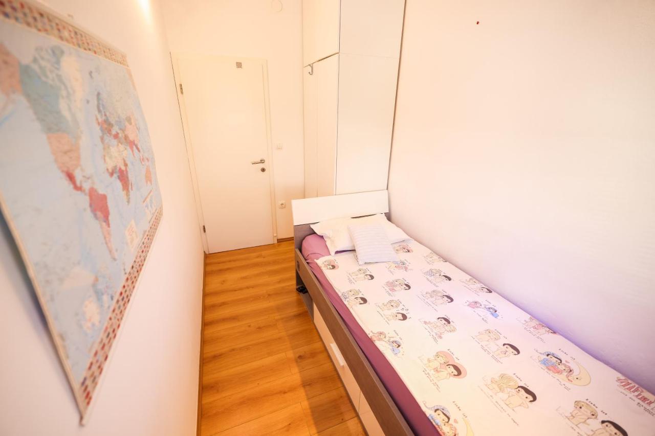 Apartman Heder Zadar Bagian luar foto