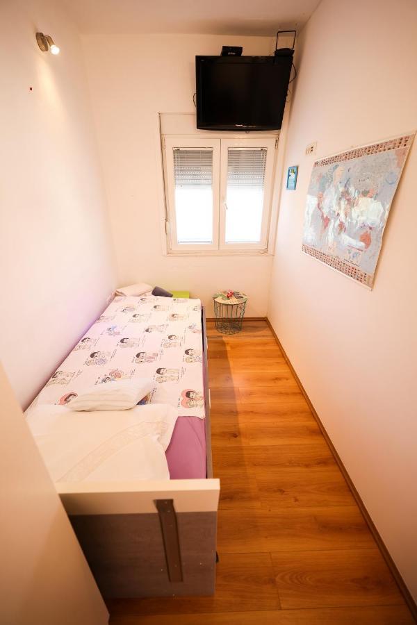 Apartman Heder Zadar Bagian luar foto